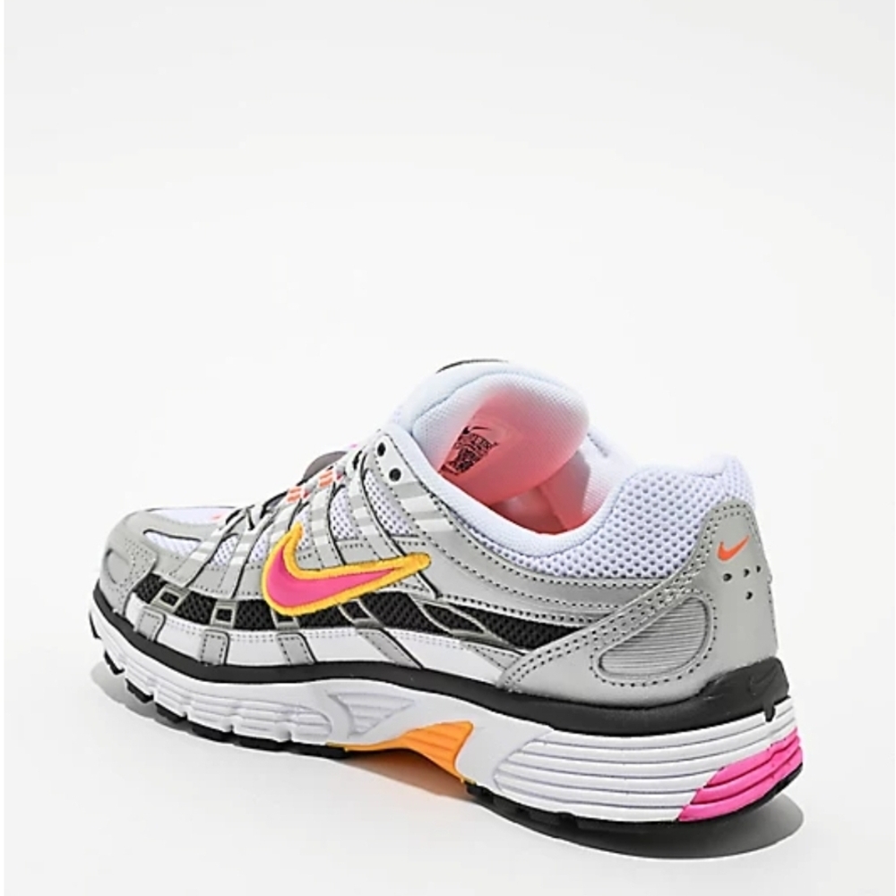 Nike P6000 Women's 8 Silver and Pink Running Shoes - Picture 3 of 9